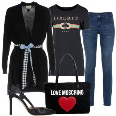 Outfit T-shirt e cardigan