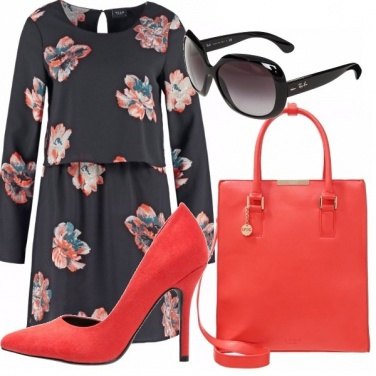 Outfit Tonalità corallo