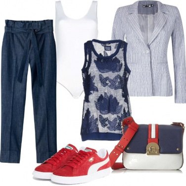 Outfit Sneakers e pizzo per l\'ufficio