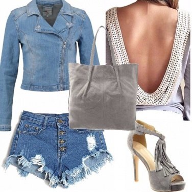 Outfit Grigio chiaro