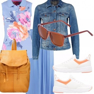 Outfit Curvy in sneakers e gonna maxi