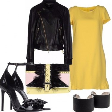 Outfit In your arms
