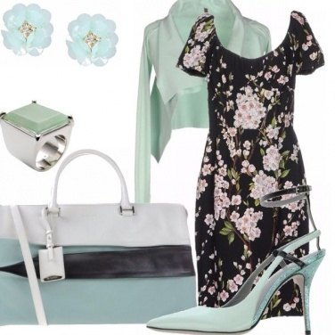 Outfit Back with me