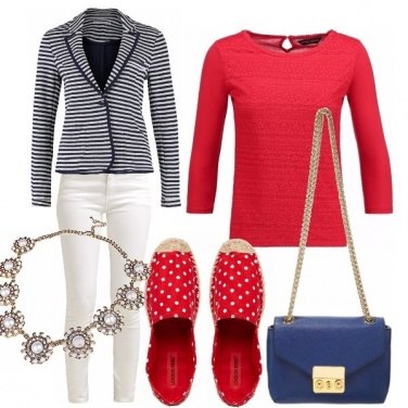 Outfit Pois, righe e perle