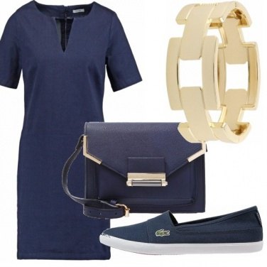 Outfit Blu e oro