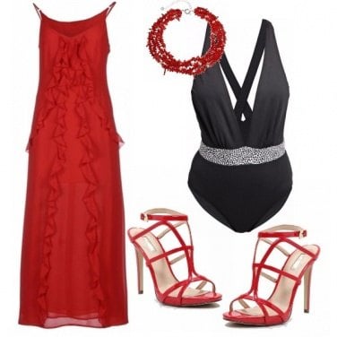 Outfit I miei 40 anni in piscina