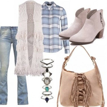 Outfit Boots on the floor