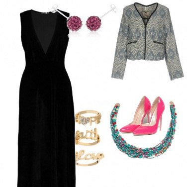 Outfit Sobria ma non troppo