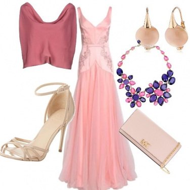 Outfit Testimone in rosa