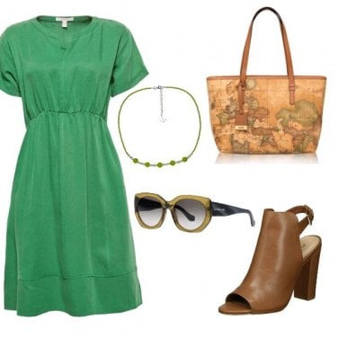 Outfit Simply green