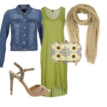 Outfit Particolari rilevanti