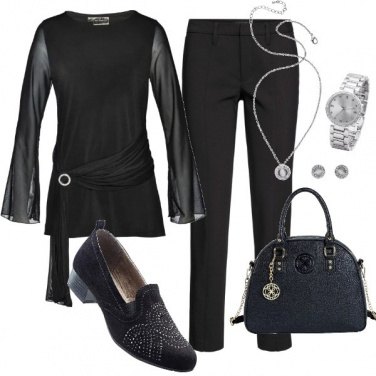 Outfit Serata total black...total Bonprix