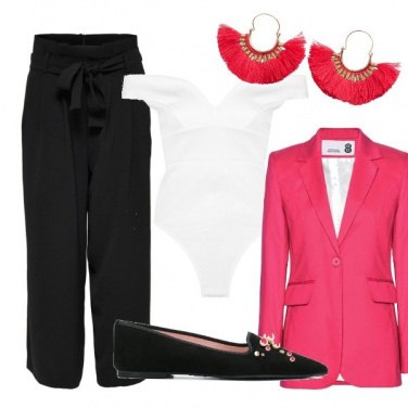 Outfit Fucsia in ufficio