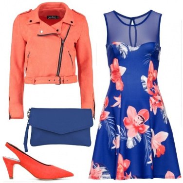 Outfit Fiori e fintapelle