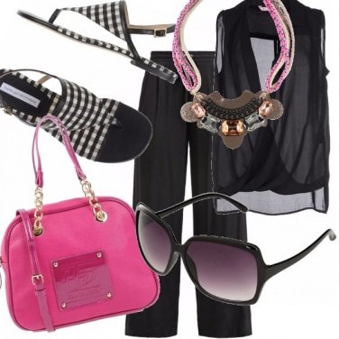 Outfit Nero e fucsia!