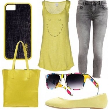Outfit Yellow smiley