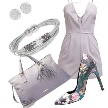 Outfit Tuta e dècolletè