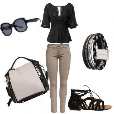 Outfit Università style