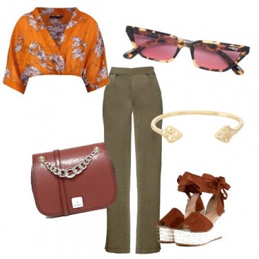 Outfit Cocktail in riva al mare