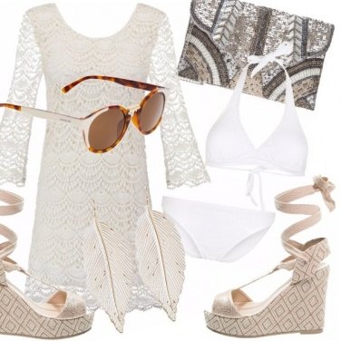 Outfit Splendida al mare o in piscina