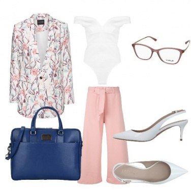 Outfit Una donna in carriera