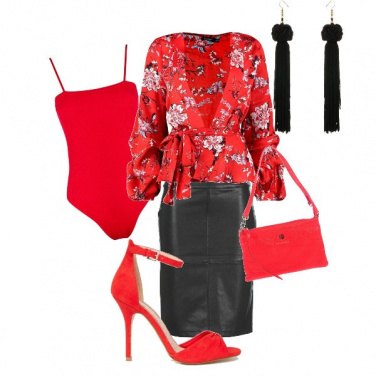 Outfit Oriente rosso