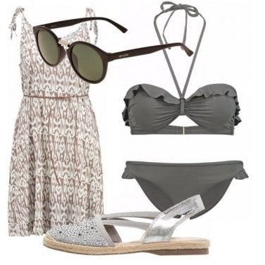 Outfit Eleganti anche al mare