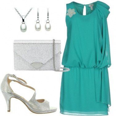 Outfit Sobria invitata