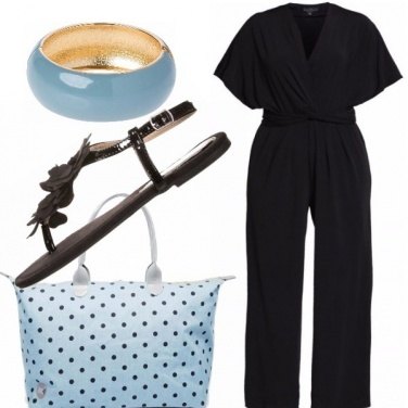 Outfit Minimal for the curves