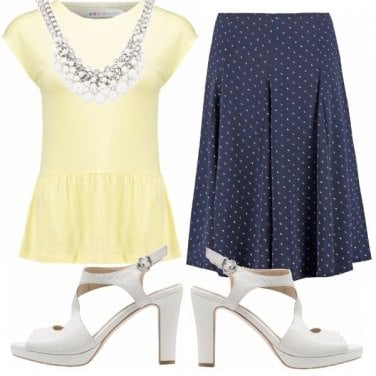 Outfit Guardaroba base clessidra