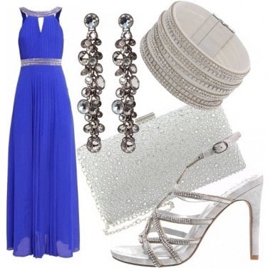 Outfit Blue snorkel con eleganza