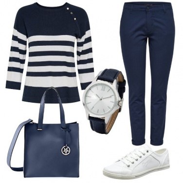 Outfit A righe blu