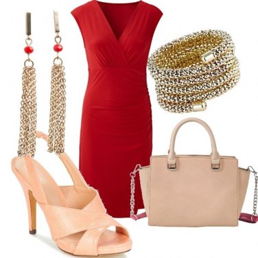Outfit Oro e rosso