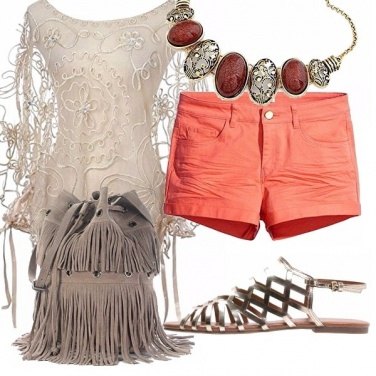 Outfit Pizzi e frange