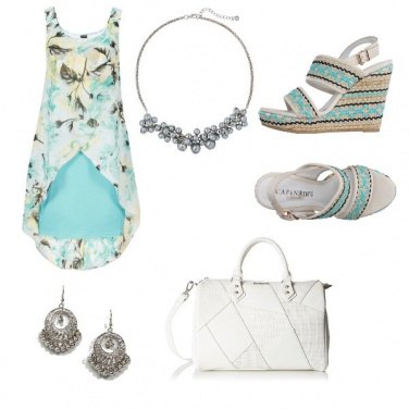 Outfit A passeggio sul lungomare
