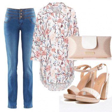 Outfit Romantica con la camicia a fiori