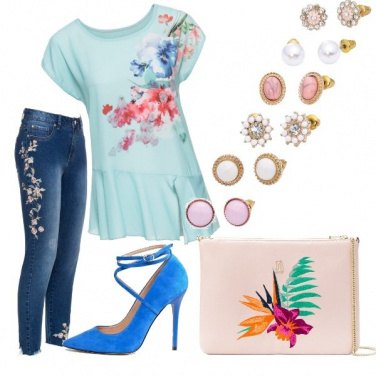 Outfit Fantasia floreale