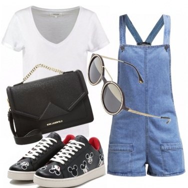 Outfit Mickey mouse