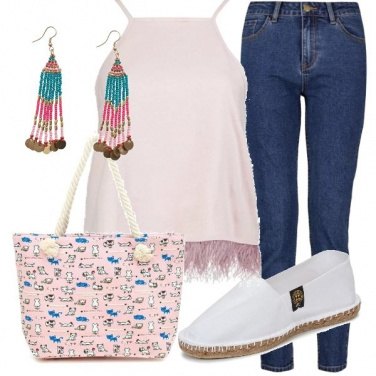 Outfit Frange sulla canotta