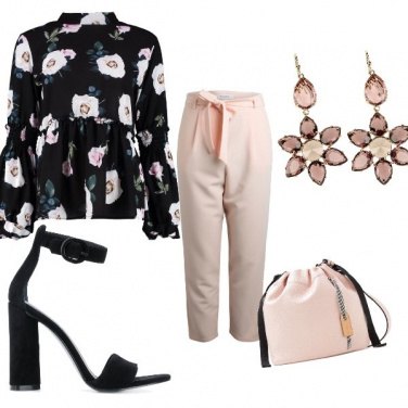 Outfit Nero e rose