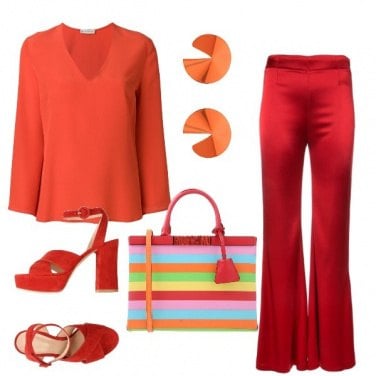 Outfit Moschino a righe