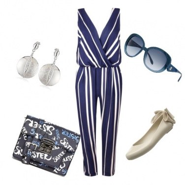 Outfit La tuta bianca e blu