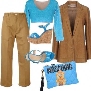 Outfit Cammello e azzurro