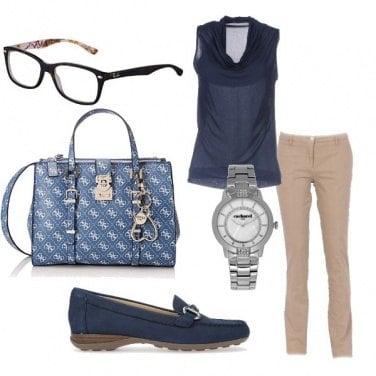 Outfit Università style