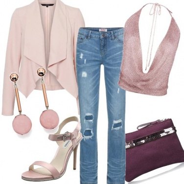 Outfit Jeans e rosa cipria