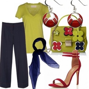 Outfit Verde prato...blu e rosso!