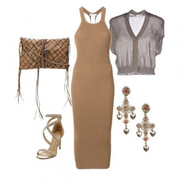 Outfit Natural tone