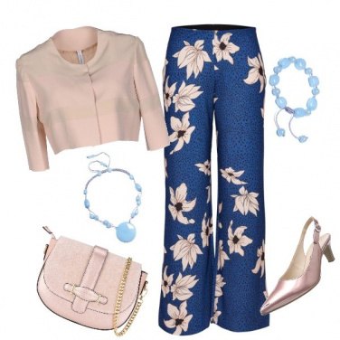 Outfit Il blu col beige