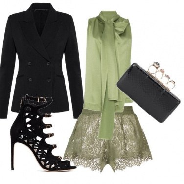 Outfit Hard soft green