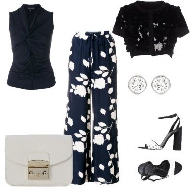 Outfit Panta-palazzo a fiori
